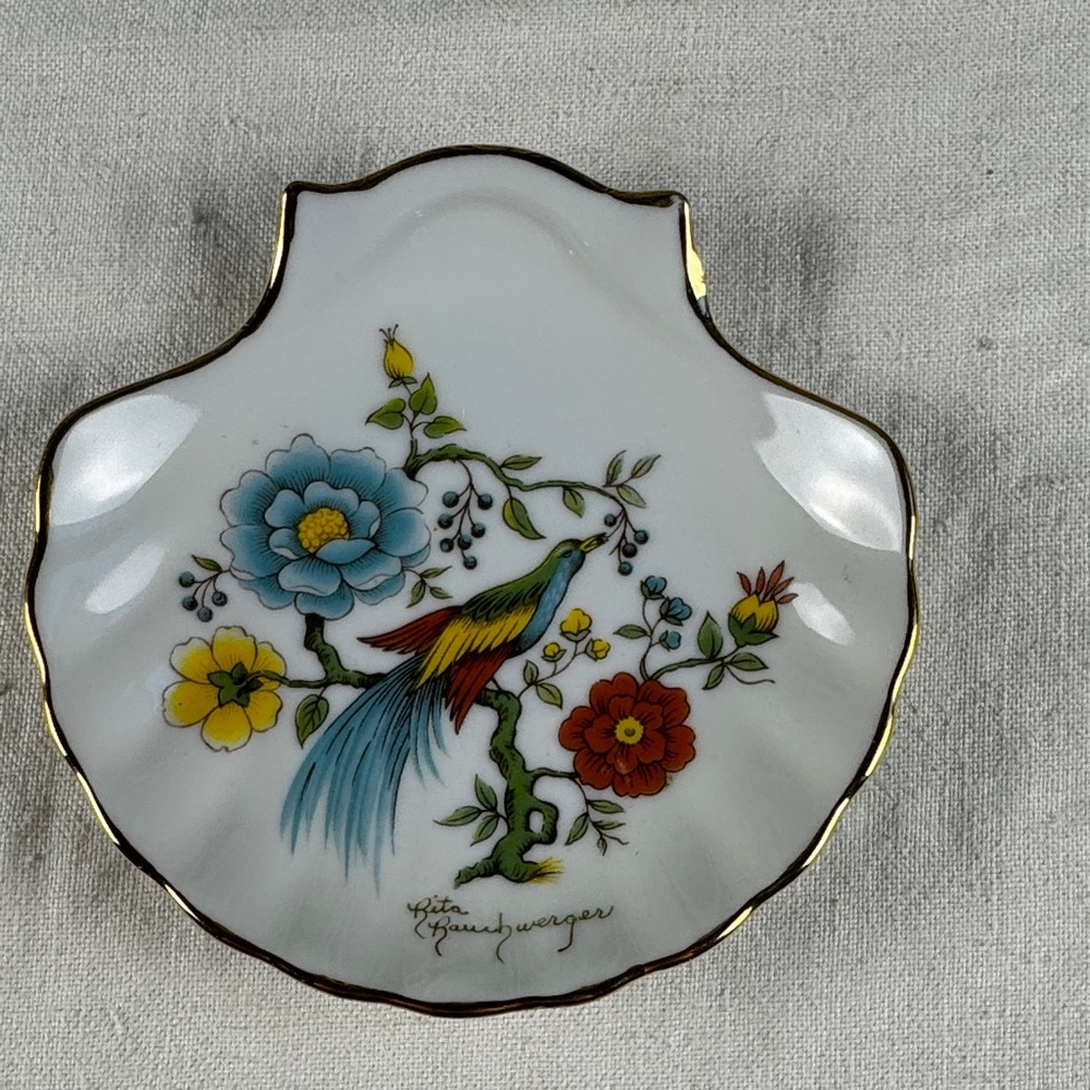 Rita Rauchwerger Floral Bird Design Hand Painted Shell-Shaped Plate